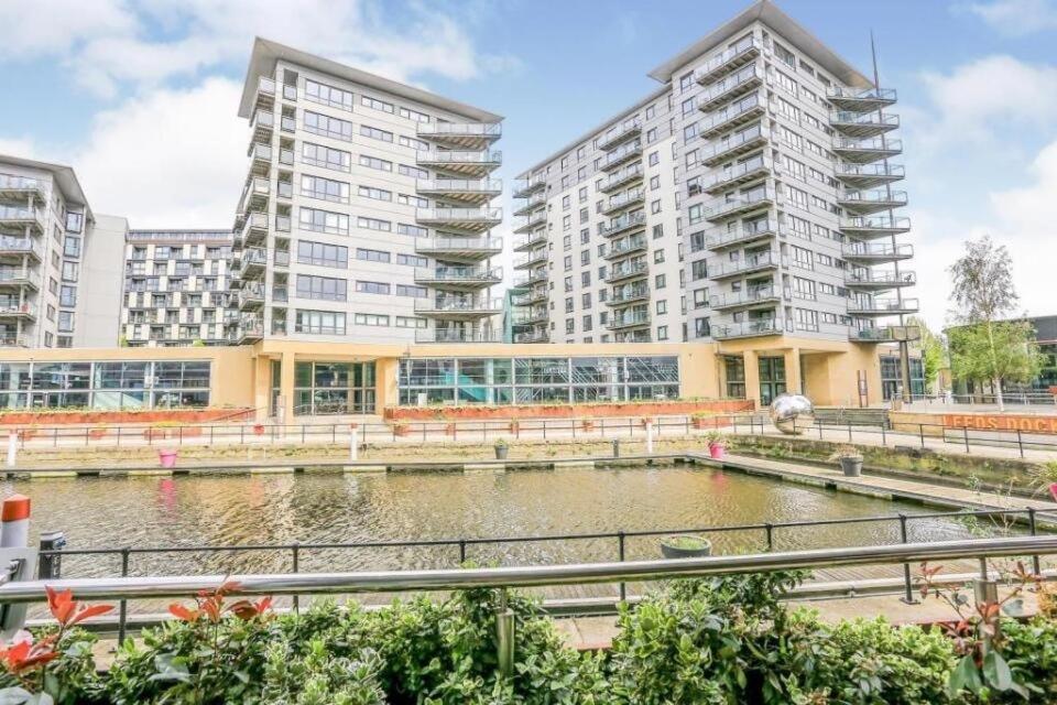 Appartement Deluxe City Centre Apt Balcony View& Free Parking! à Leeds  Extérieur photo